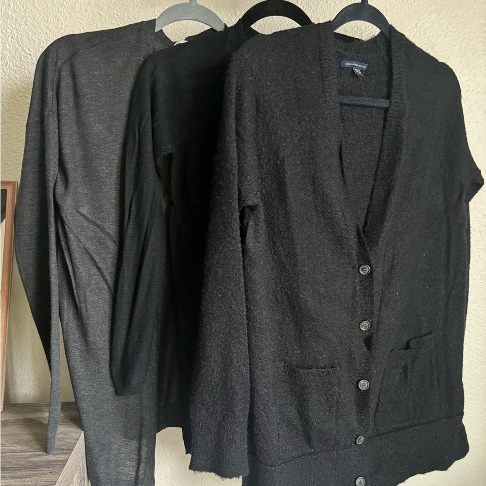 Lightweight Black and Gray Cardigan trio set